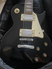 Vintage V100 Afinnit-E - Electric Guitar Bolt-On Neck Wilkinson Pickups & Tuners