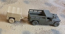 HO 1/87 scale US Army M1102 single axle covered trailer, desert tan EXCLUSIVE 