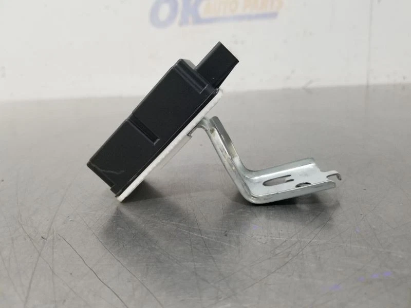 MÓDULO CONTROL BLOQUEO ROBO NISSAN FRONTIER 22 2022  Foto 3 de 4