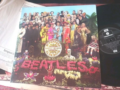 THE BEATLES   -     Sergeant Pepper,        1978 UK LP + inner..... NICE COPY