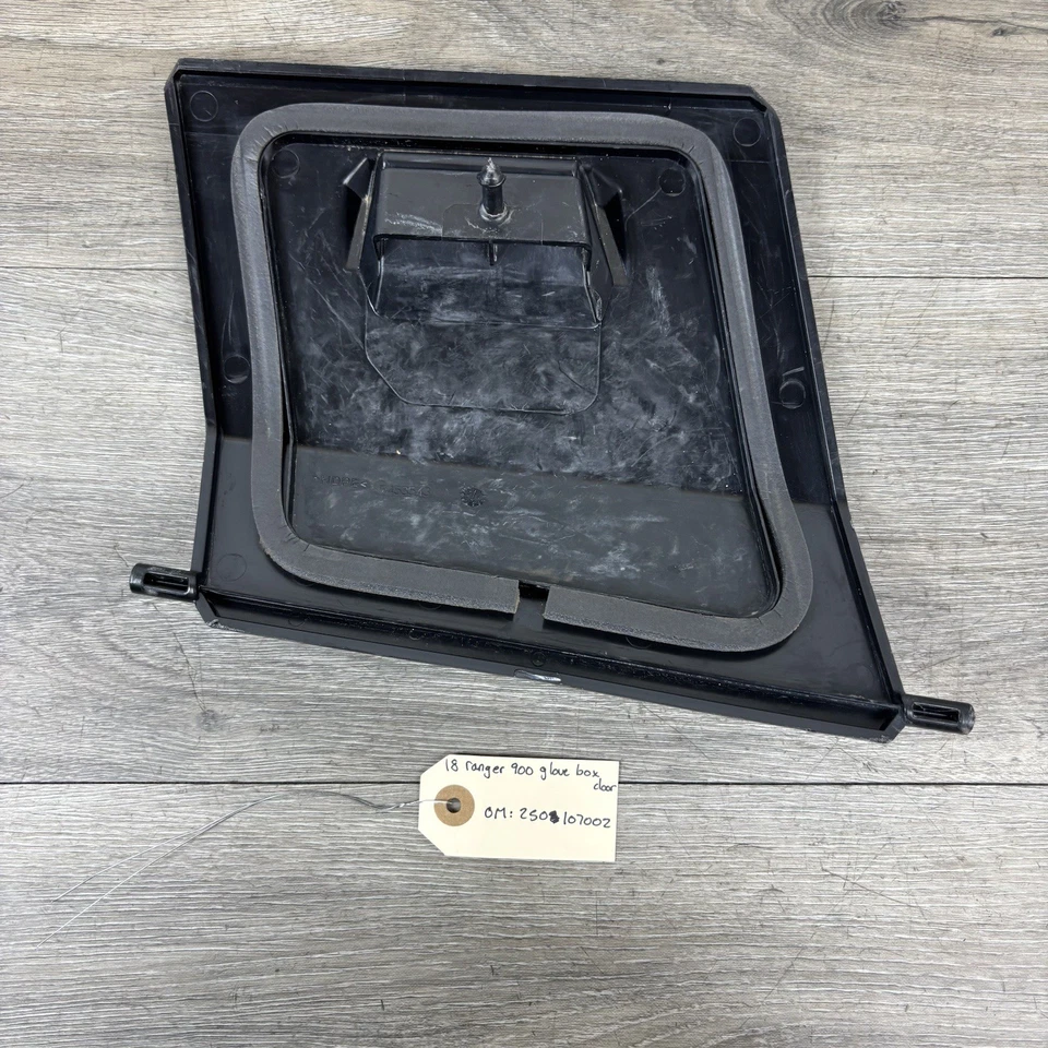 2018 Polaris Ranger Xp 900 Glove Box Lid Door 5453543-070 - Image 2 of 2