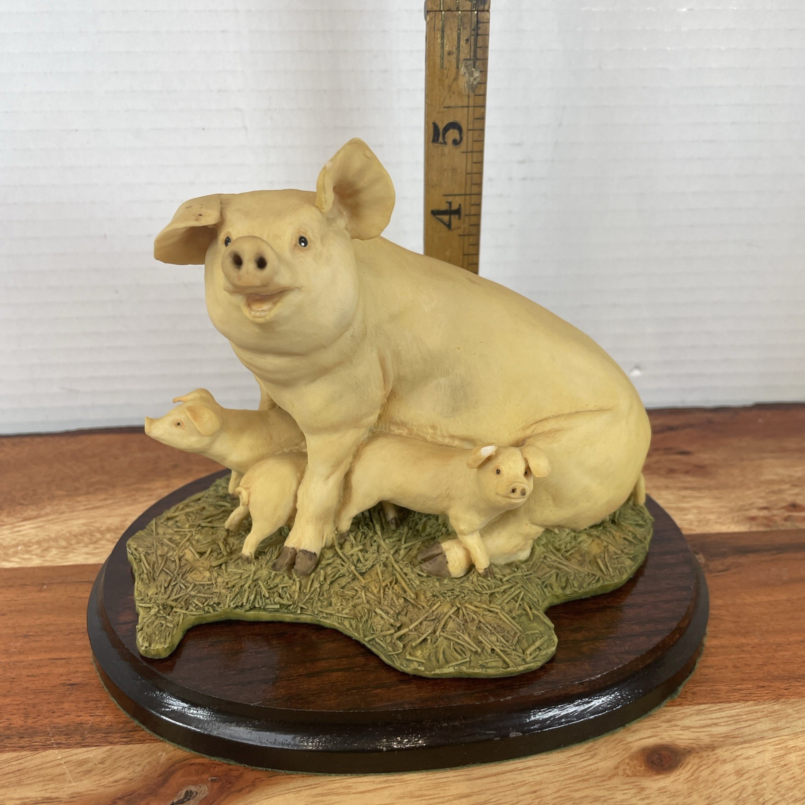 Aynsley MasterCraft Hand Painted Pig and Piglets Ornament Piglets Figurine 5"