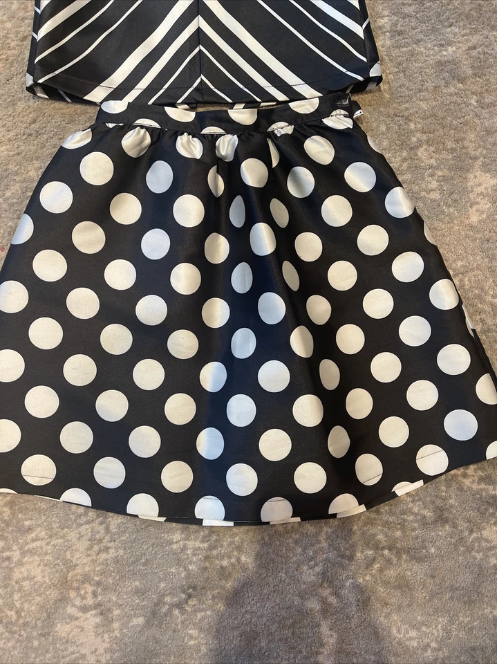 Pippa & Julie 2 件装黑色白色硬币圆点假日上衣裙套装女孩尺寸 12 岁 — 第 3/4 张图片