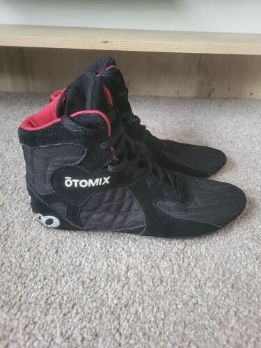 Otomix Stingray M3000 Gym Boots Mens UK8 Sports Fitness Footwear Training Shoes