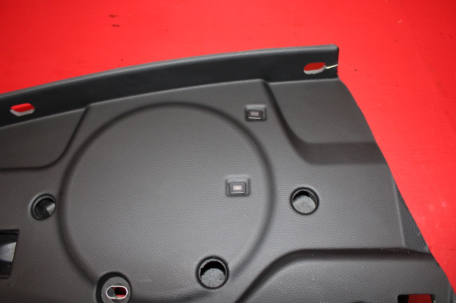 Picture 2 of 9
