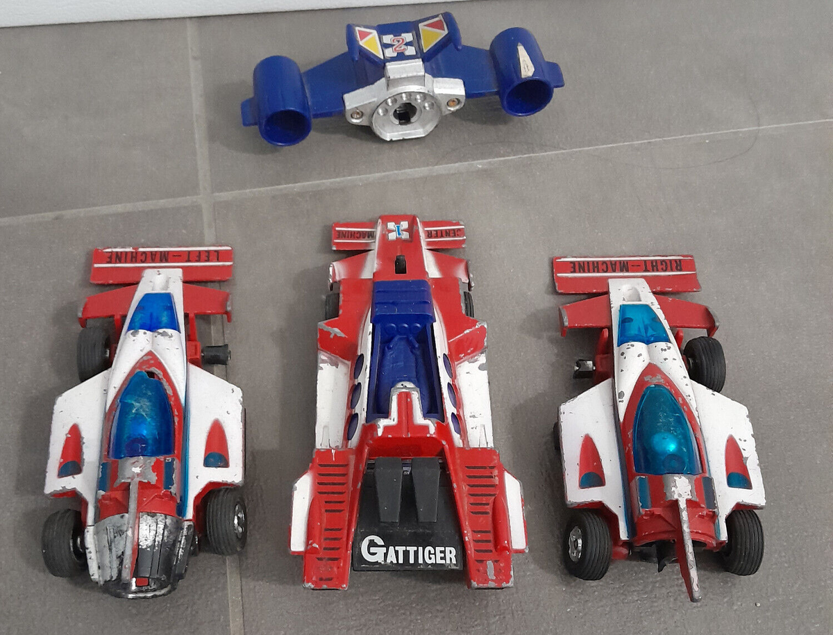 A collection of boxed Maisto Supercar Collection die-cast model vehicles