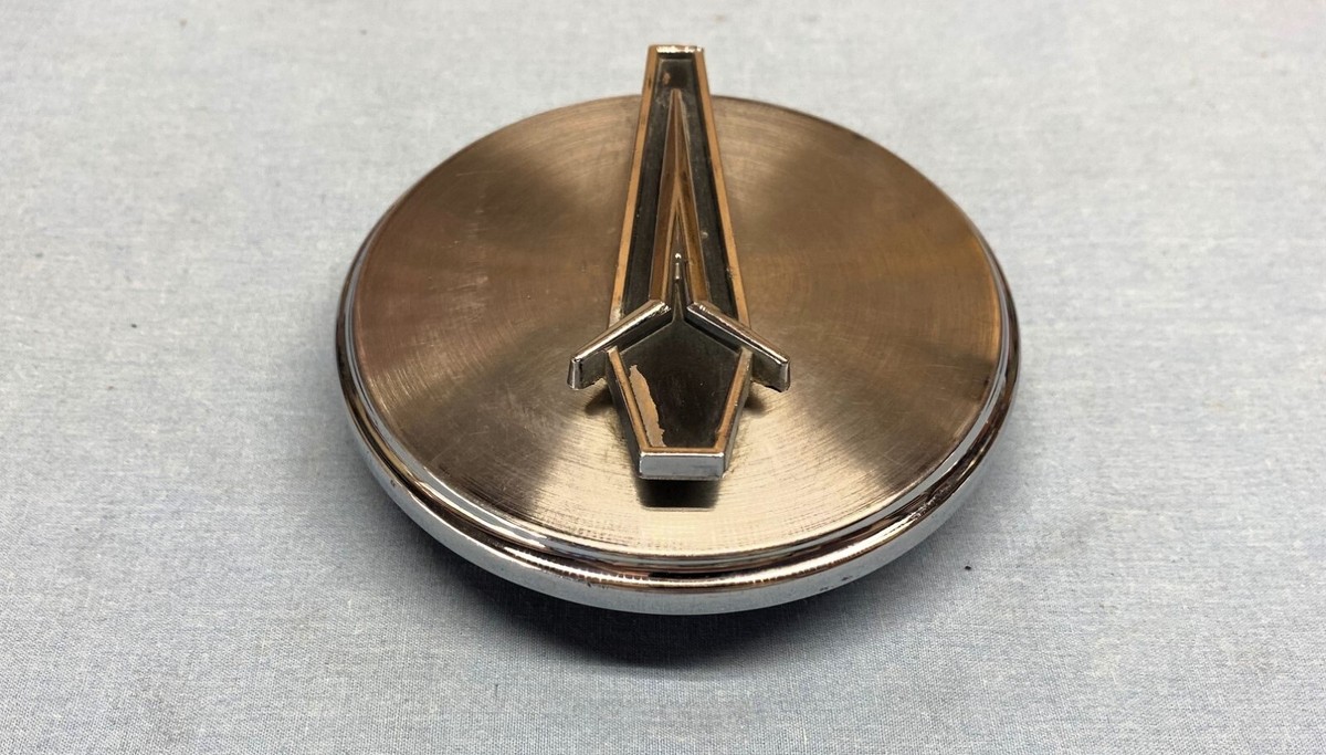 1966 Plymouth Satellite Belvedere II Gas Cap 2660845 MOPAR 1966 Plymouth Satellite Belvedere II Gas Cap 2660845 MOPAR
