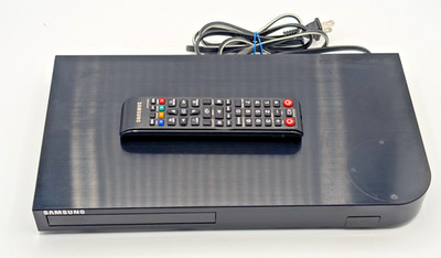 SAMSUNG BD-H5900 3D Smart Wi-Fi Blu-ray Player BD-H5900/ZA Bundle AK59-00149A