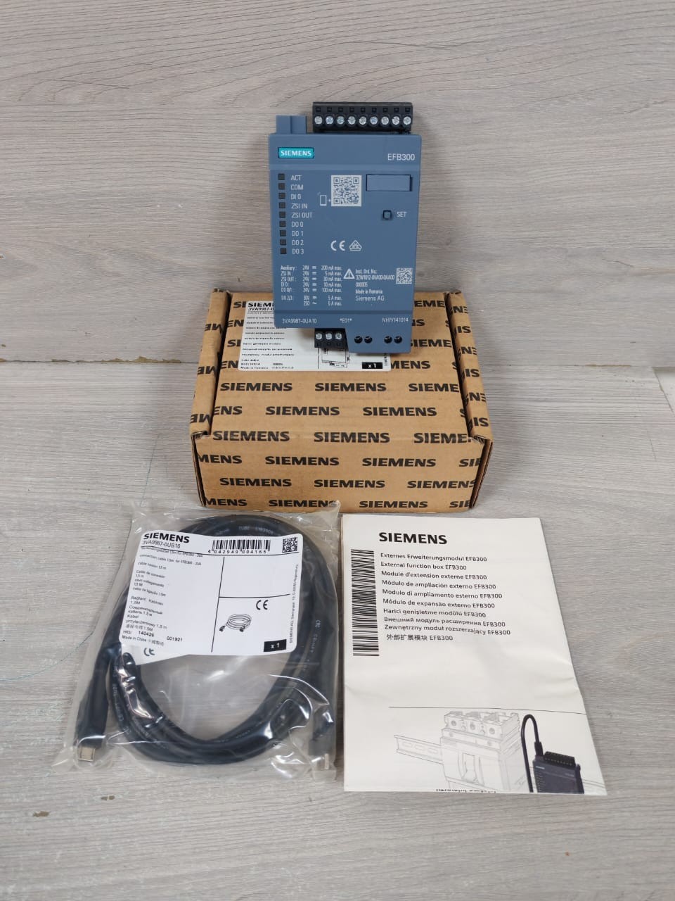 SIEMENS EFB300 3VA9987-0UA10  EXTERNAL FUNCTION BOX 24VDC
