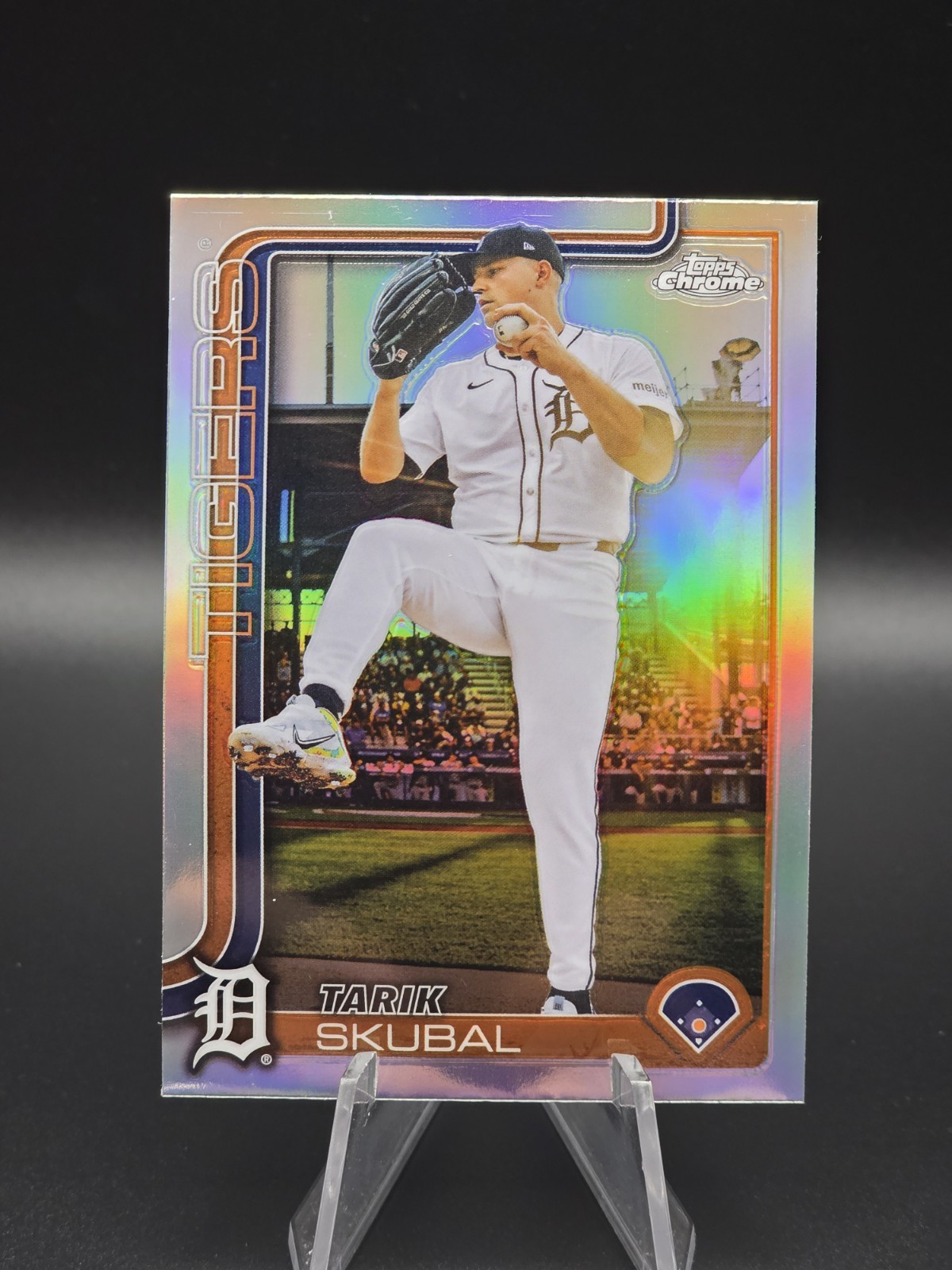 Tarik Skubal SP - 2025 Topps Chrome, Image Variation Refractor #258