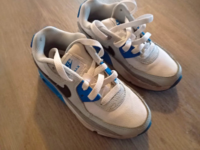 Nike Air Max Kinder Sneaker EU 30 Weiß/Blau/Grau Mesh Low Top CD6867-127