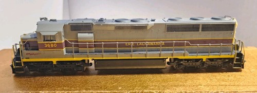 Oriental Limited escala HO latón EMD SD-45-2 3600HP diésel Erie Lackawanna #3680 | Zustand: Used