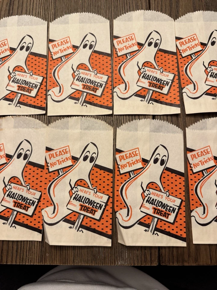 Lot Of 18 Paper Halloween Treat Bags 1950/1960 - Image 3 of 4