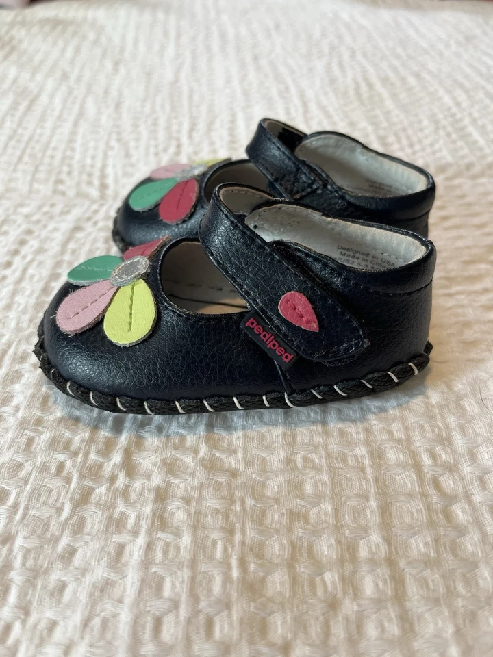 PediPed Infant 0-6 Month Mary Janes Navy Blue Leather Dress Shoes Flowers - Image 2 of 4