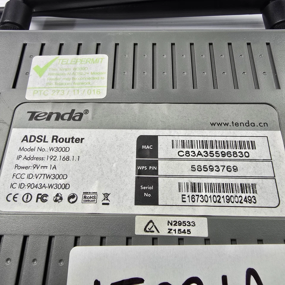 TENDA W300D TENDA W300D Wireless N ADSL2/2+ Router, White - Image 2 of 3