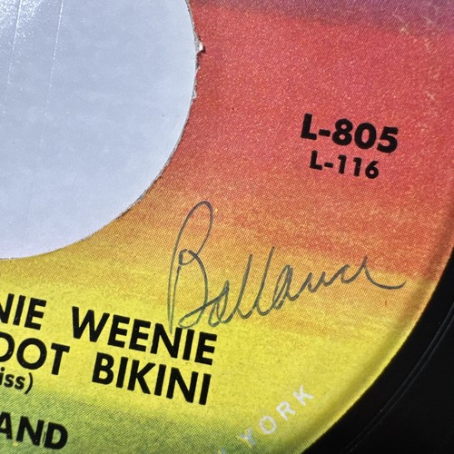 Brian Hyland, Itsy Bitsy Teenie Weenie...Bikini SIGNED BY DJ Bill Ballance (FHK) - Picture 4 of 10