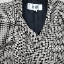 Le Suit 10 Petite Fitted Lined Blazer Bow Collar Button Down Black and Off White