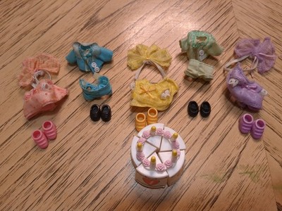 Vintage TYCO QUINTS PARTY TIME OUTFITS and CAKE FOR 5  1990'S