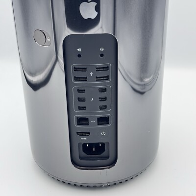 Apple Mac Pro (2013) シルバー Apple Mac Pro (Late 2013) A1481 Xeon Quad-Core 3.7GHz 32GB 500GB