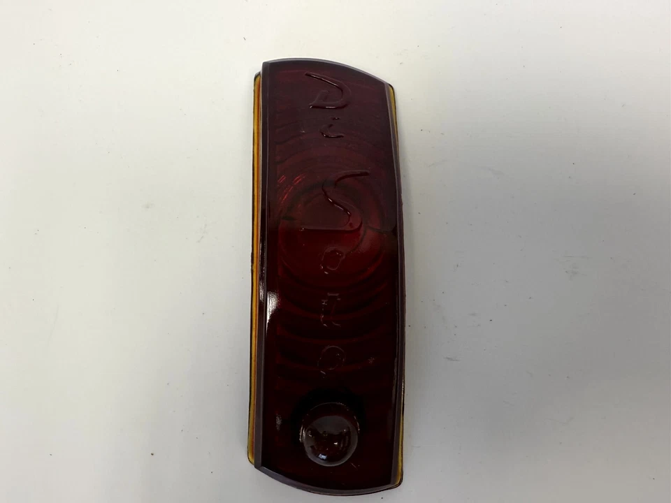 Desoto S-8 1941 luz trasera izquierda lado del conductor lámpara lente 903482 nuevo en stock Foto 3 de 4