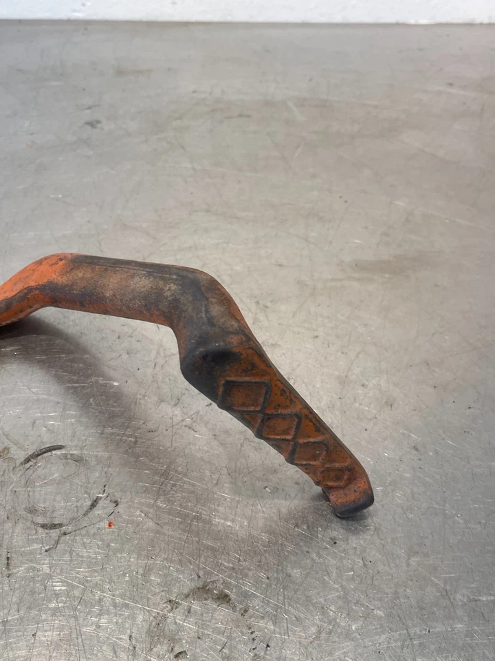 1959 Allis Chalmers AC D14 Tractor Right Brake Pedal AM4247-1 - Image 3 of 4