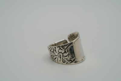 Antique Sterling Silver Floral Scroll Work Spoon Ring Size 8 JB41 225-1