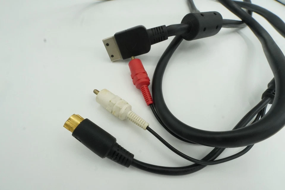 Sega Dreamcast Genuine DC Hardware S-terminal Cable [HKT-8000] - Image 2 of 4