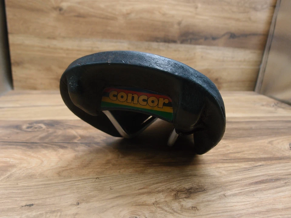 Asiento Concor SuperCorsa años 90 hecho en Italia sillín para carreras de bicicletas de carretera Foto 3 de 4
