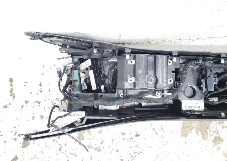 2015-2023 Dodge Challenger Floor Center Console Black - Image 4 of 4