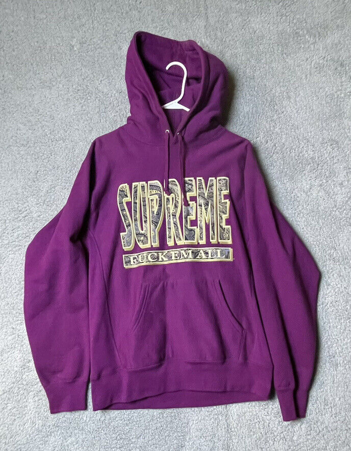 Supreme FW17 Paisley Supreme FW17 Paisley