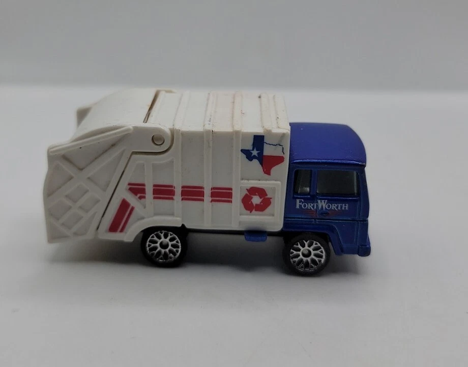 Matchbox Superfast Refuse Truck, 1979. - Image 2 of 4