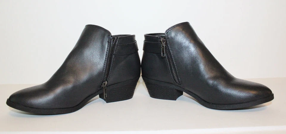 Botines Faded Glory para mujer negros de imitación de cuero con acento de hebilla talla 6 EE. UU. Foto 2 de 4