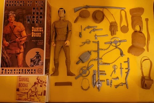 Daniel Boone + 27 Accessories + Manual + Legends of the West Box Marx Repro