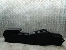 Skoda Octavia Centre Console Armrest 5e8863241a Mk4 2020 - 2024