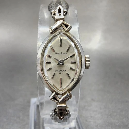 Seiko Solar Watch Women 14mm Silver Dial Silver Tone 10-7631 Manual Runs VTG