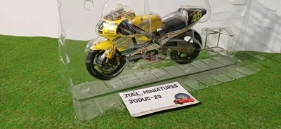 MOTO GP HONDA NSR 500 cc ROSSI 2001 team Nastro Azzuro 1/12 Minichamps 122016146 - Photo 1/4