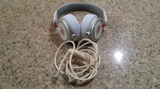 Beats by dr Dre Beats Mixr on ear headphone White color