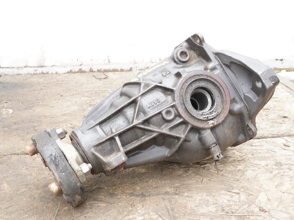 2010 - 2013 Mercedes Benz E Class W212 4Matic E350 Differential Carrier Rear Oem Foto 2 de 4