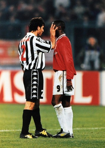 Photo Presse Vintage Juventus Vs Rennes, Kovacevic, 1999 - Tirage Original 22x15cm