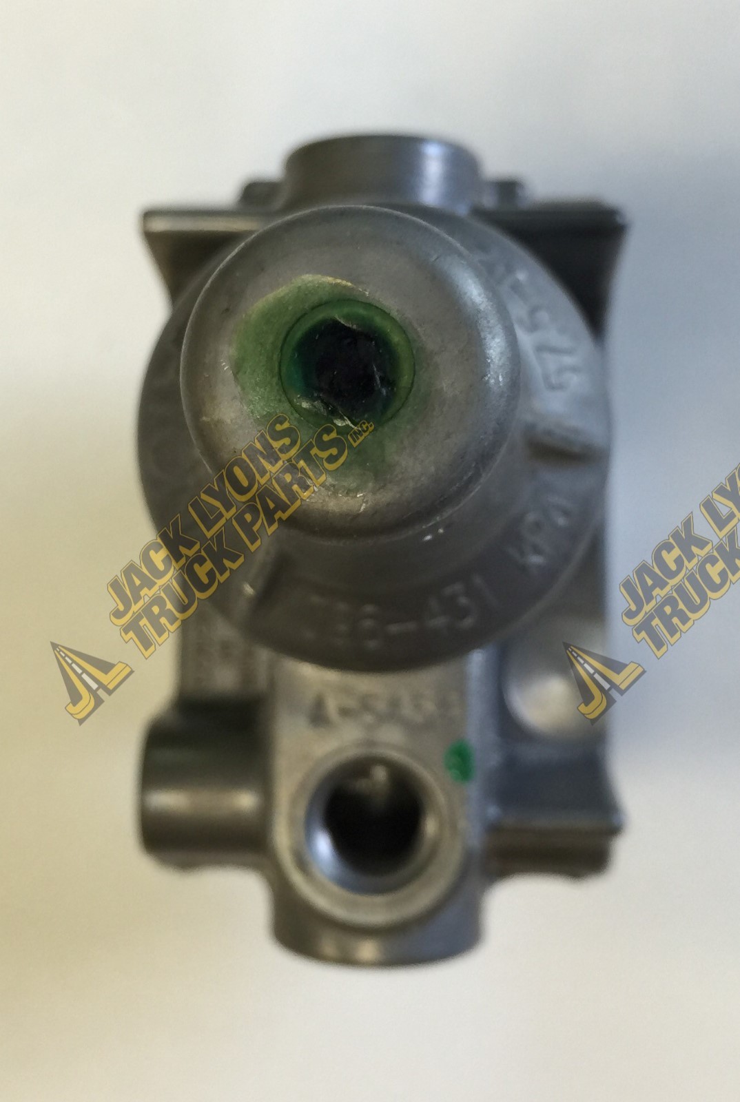 K2170 New Genuine Eaton Fuller AIR FILTER REGULATOR VALVE OEM K2170, A
