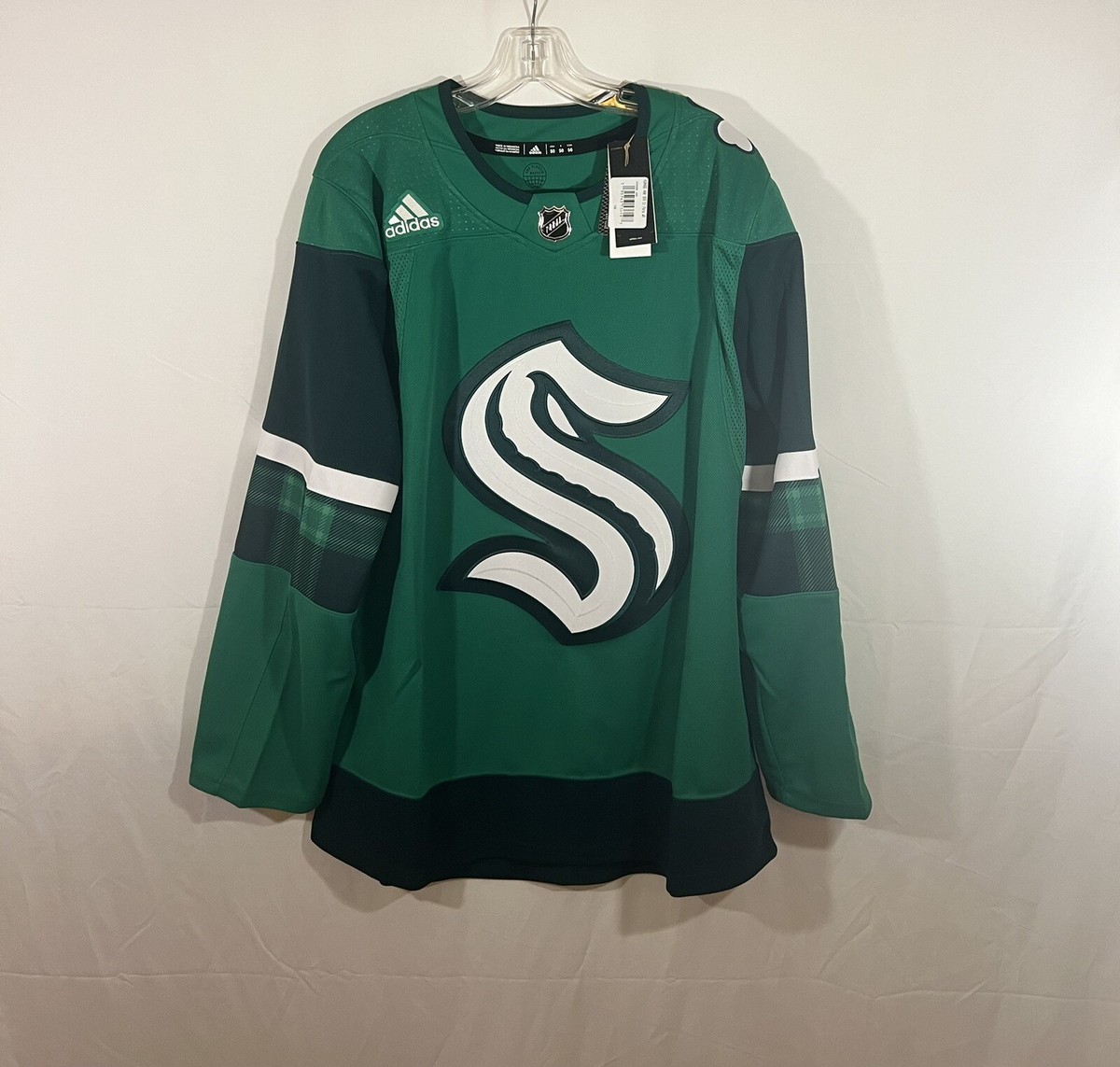 Adidas Primegreen Seattle Kraken St Patrick’s Day Hockey Jersey Size 42 XXS