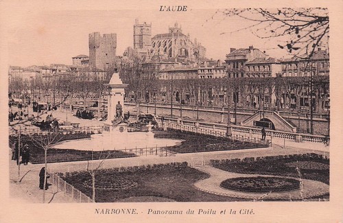 11 NARBONNE PANORAMA DU POILU ET LA CITE