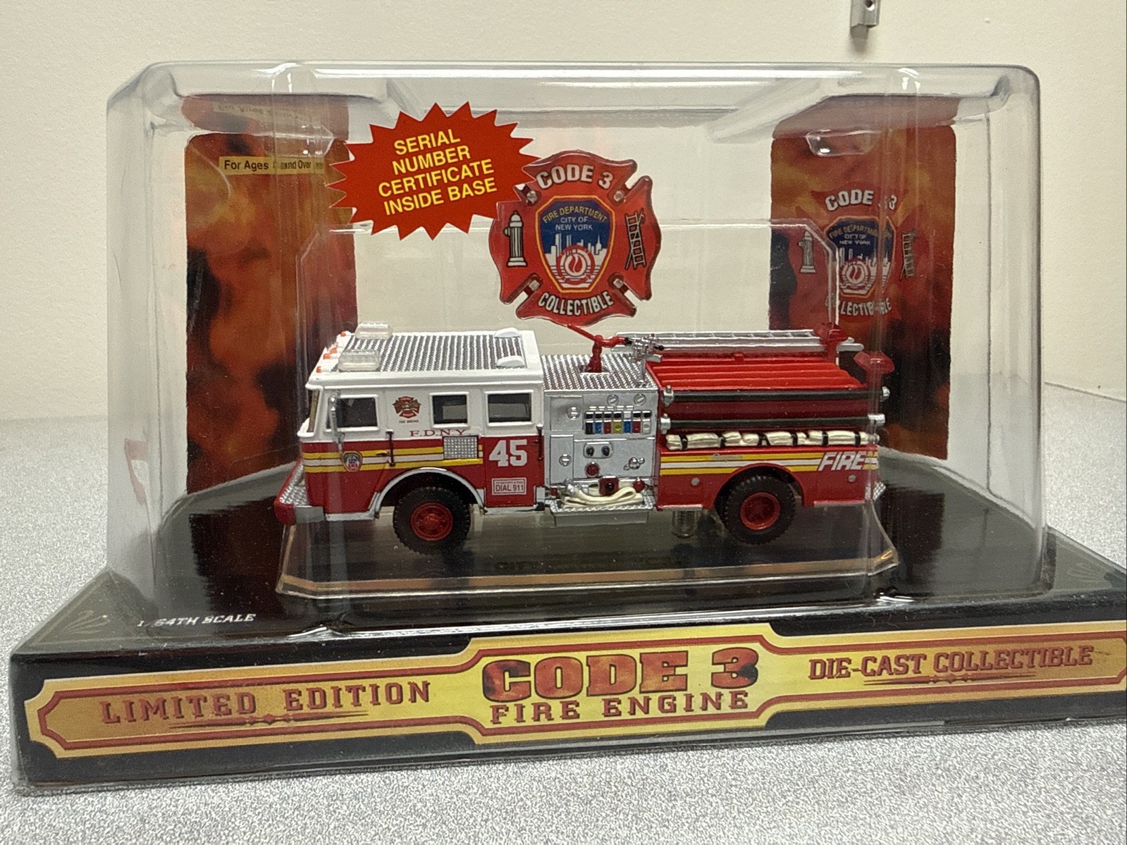CODE 3 COLLECTIBLES Seagrave Pumper FDNY Engine 45 Fire Department of New York