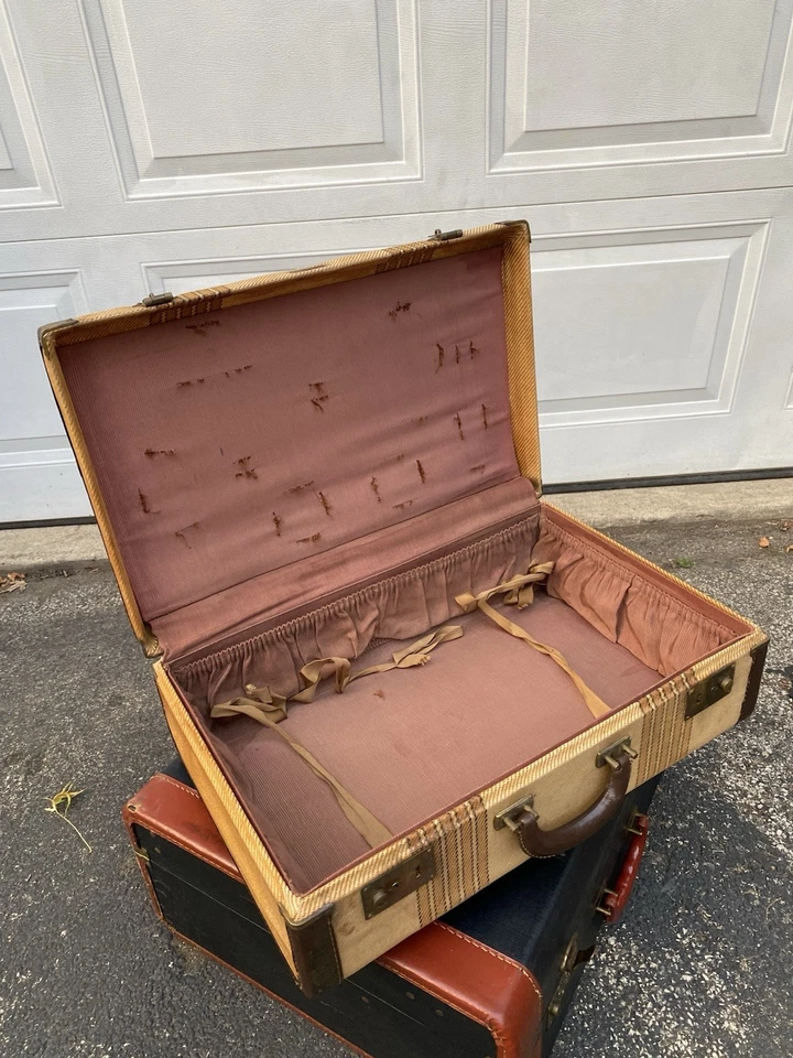 Mala de capa dura vintage – Bagagem retrô/decoração de fazenda - Imagem 4 de 4