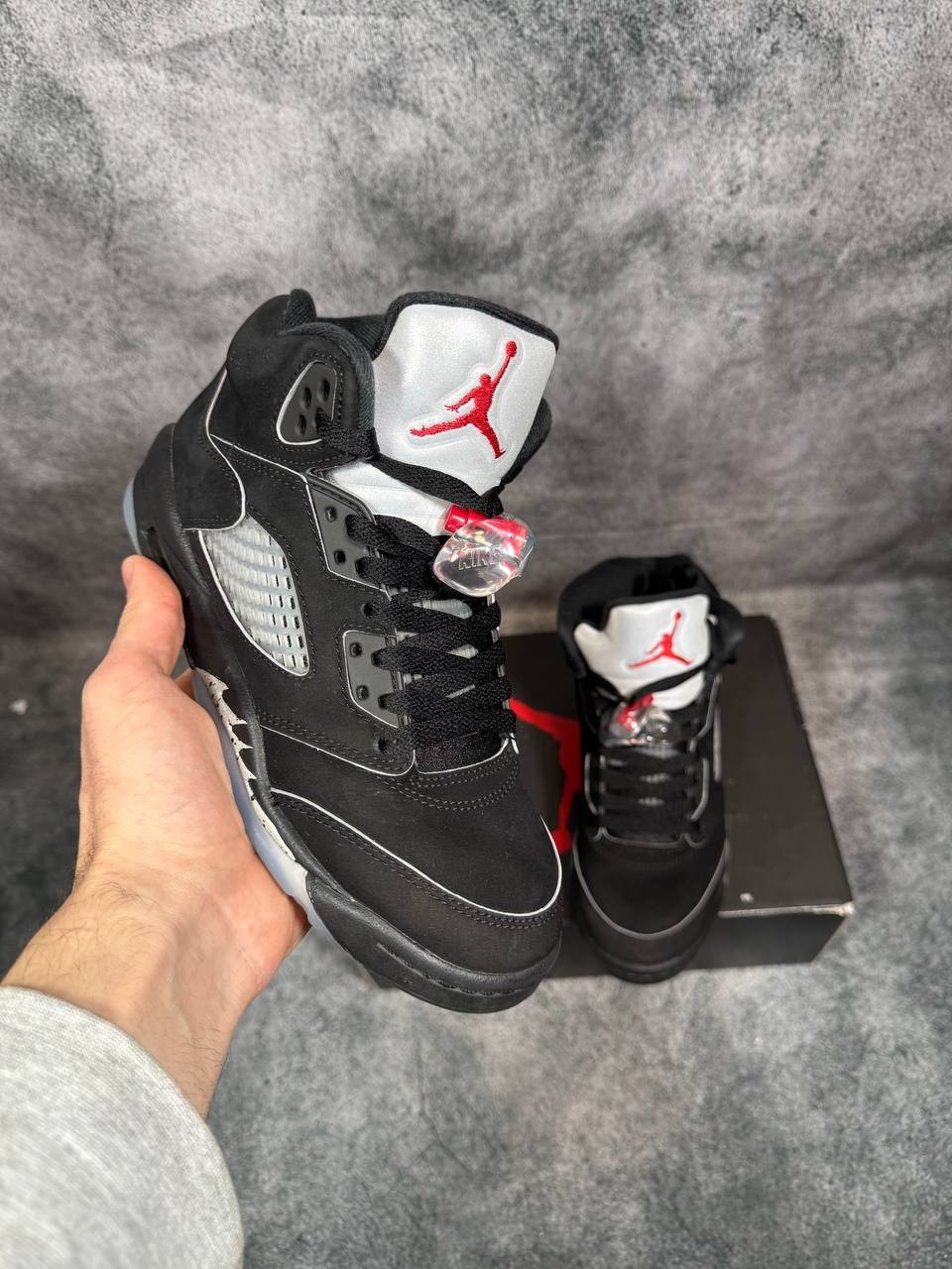 Size 4Y | Jordan 5 Metallic With Box| Pre-Owned