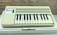 Bontempi B1 Organ Keyboard Rare Vintage Made In Italy W/Easy Learn Music Sheets