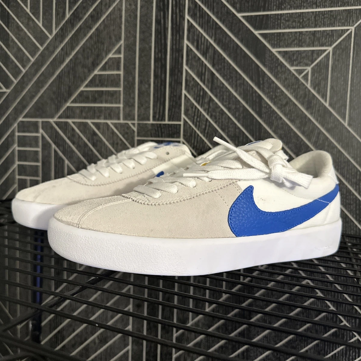 Nike Bruin React SB Summit White Signal Blue for Sale