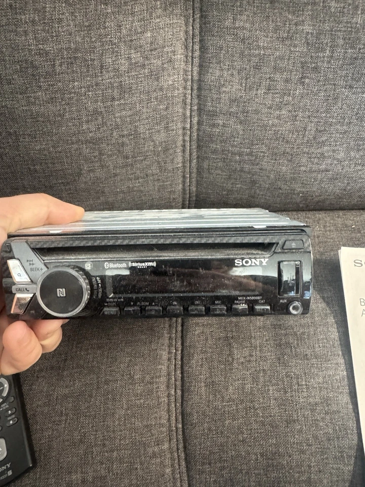 Sony MEX-N5000BT Bluetooth CD Player AUX USB W/ Remote Single Din Car Stereo - Image 4 of 4