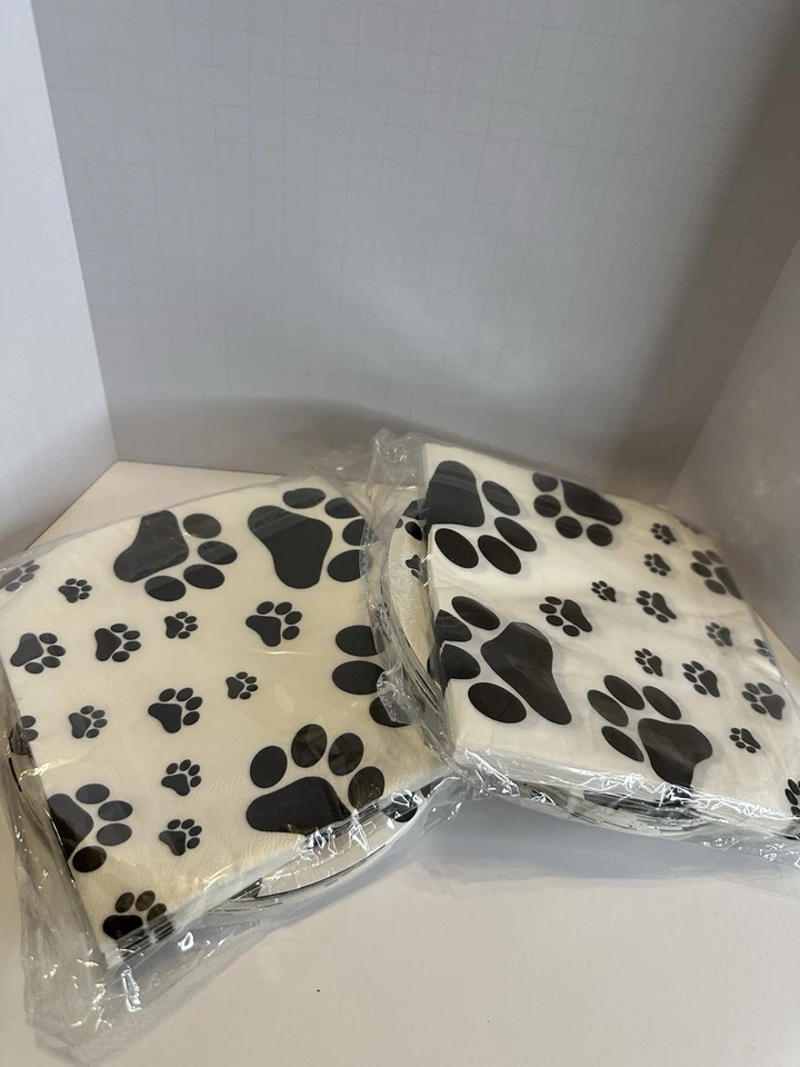 80 piezas de suministros para fiestas de cumpleaños con impresiones de patas de perro, 40 platos y 40 servilletas Foto 2 de 4