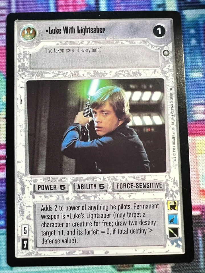Star Wars CCG Enhanced Premiere Luke With Lightsaber LP/NM - Image 1 of 1